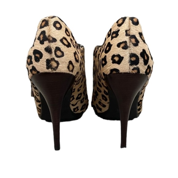 NWOT MICHAEL Michael Kors Cheetah 4 1/2” Heels SZ 8 - Picture 3 of 3